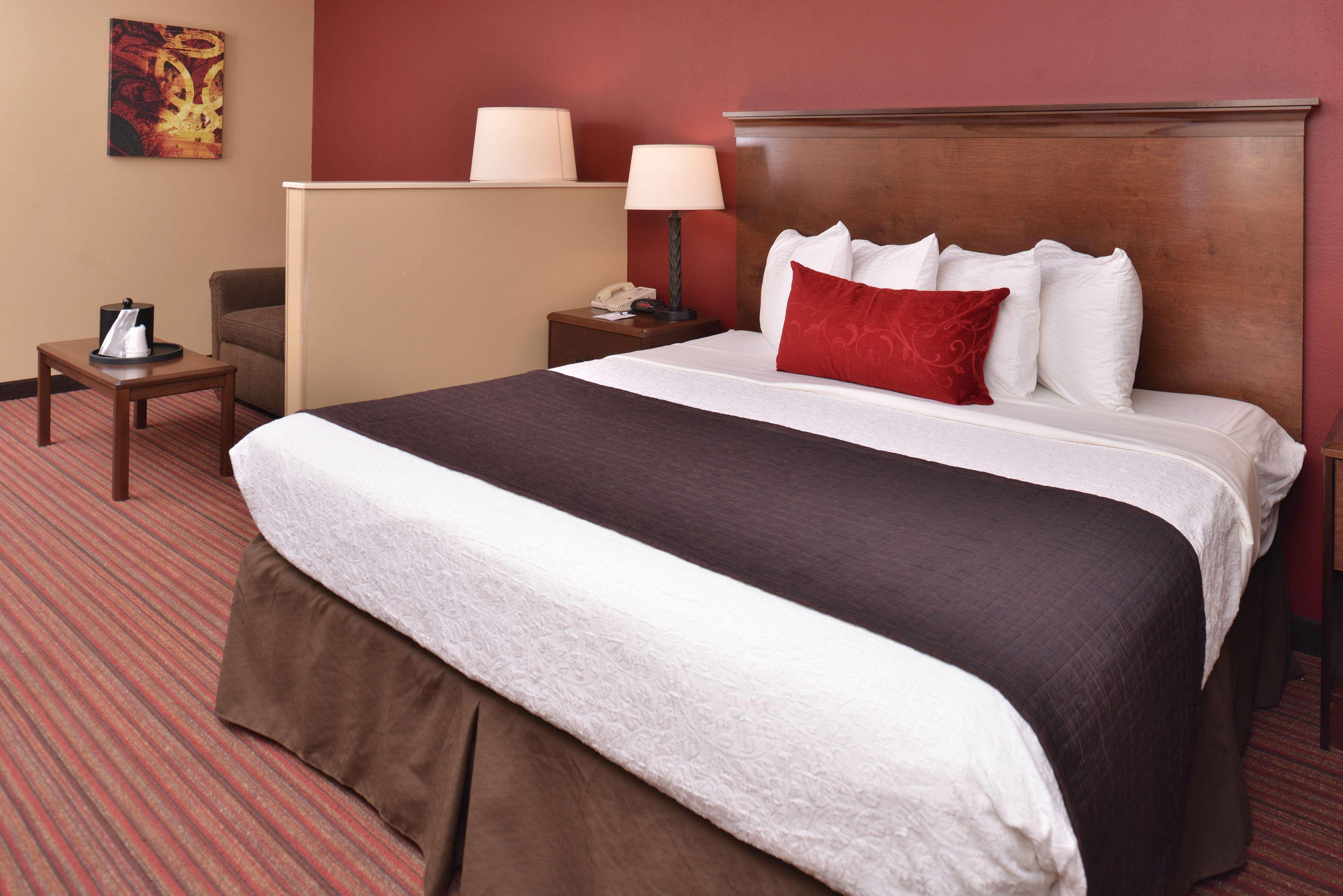 Best Western Woodland Inn Exterior photo